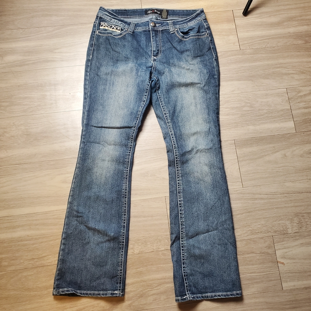 Love Indigo Bootcut Jeans Women's Size 12 Blue Stretch Embroidered Flap Pockets